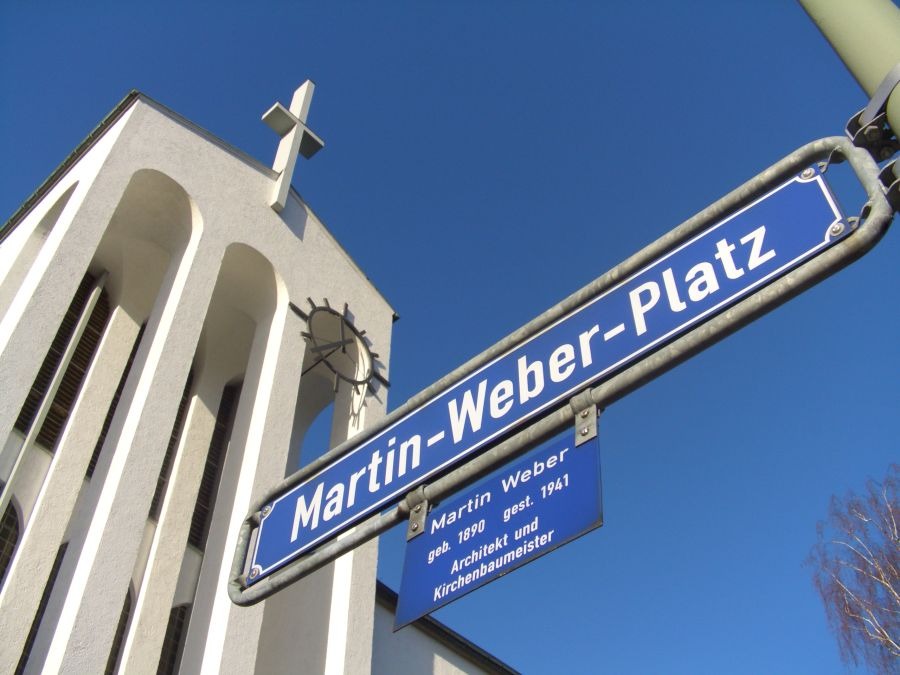 Frankfurt am Main | Heilig-Kreuz-Kirche am Martin-Weber-Platz | Foto: Metroskop, gemeinfrei