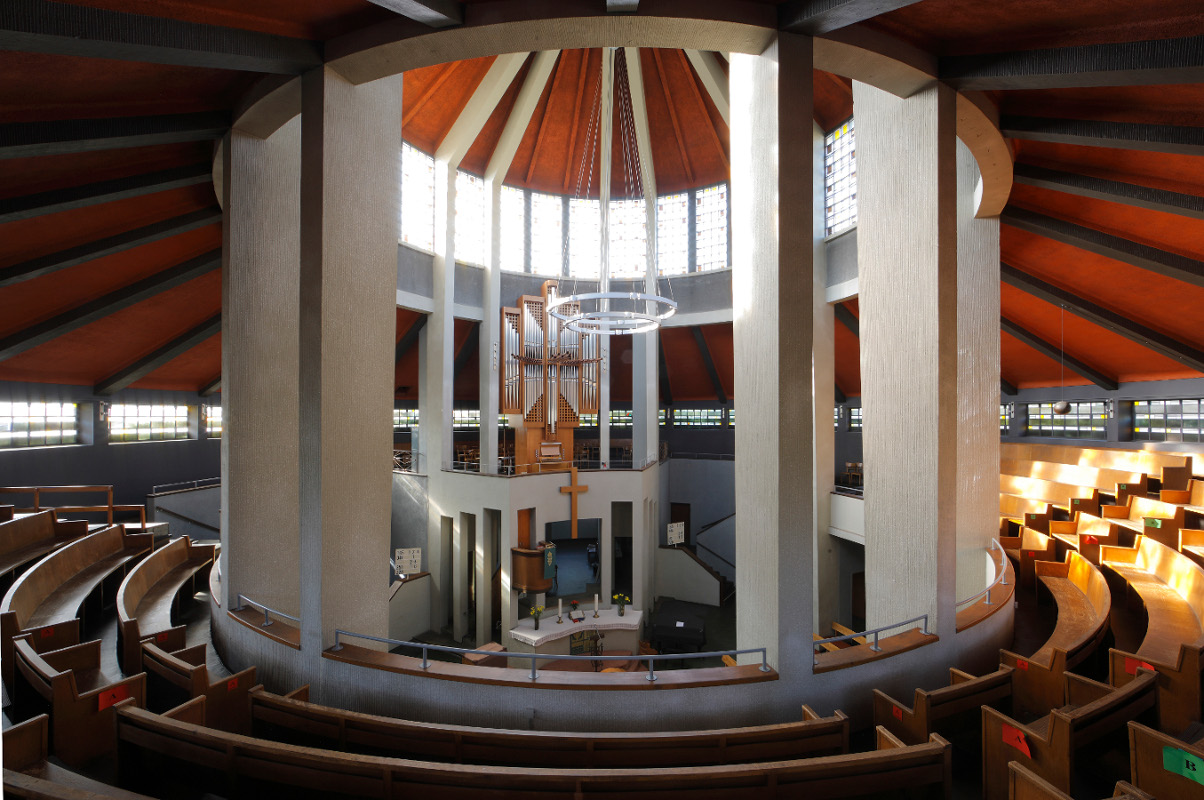 Essen | Auferstehungskirche | Innenraum | Foto: Bildarchiv Florian Monheim, Krefeld
