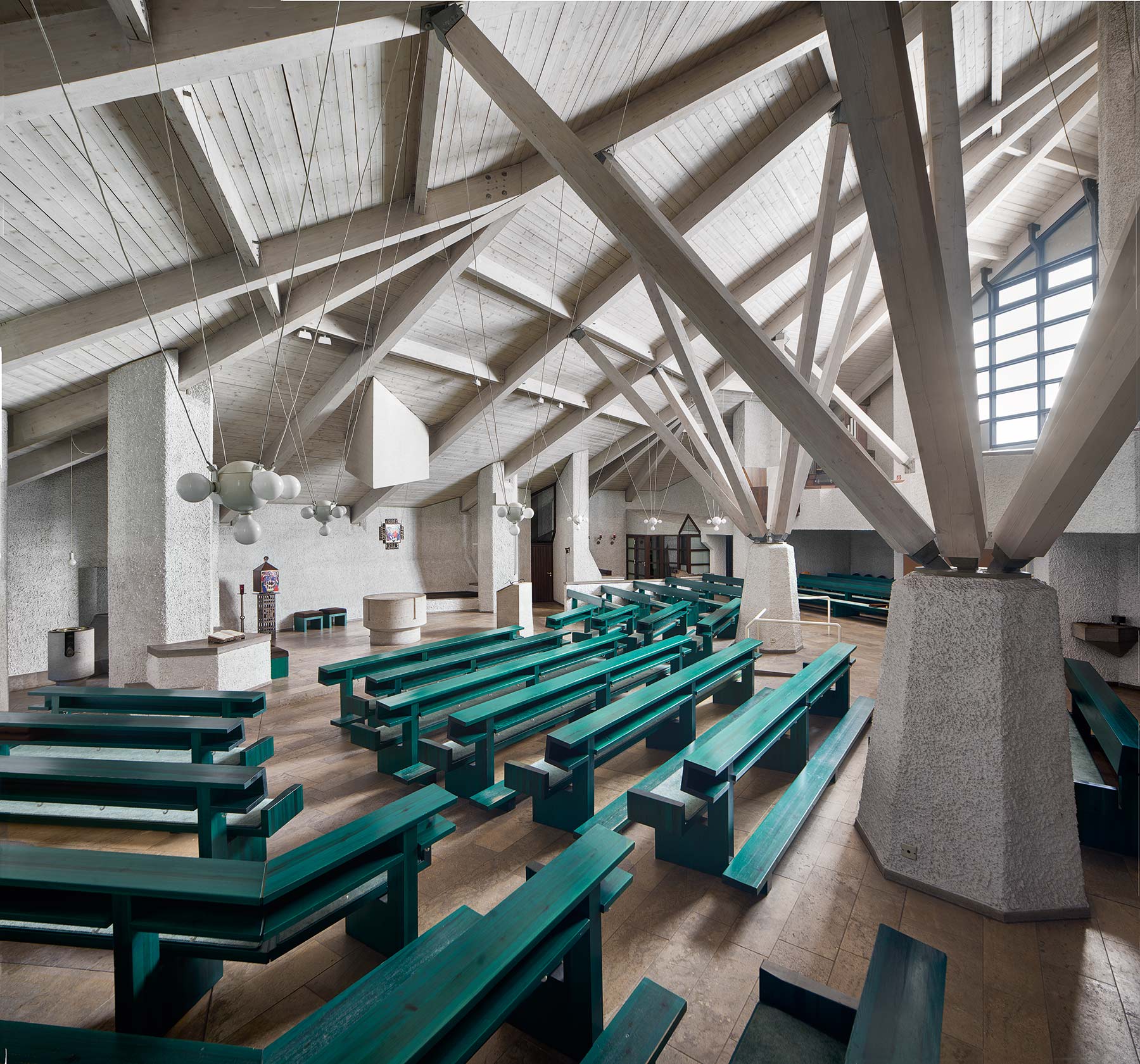 Darmstadt | Ökumenisches Gemeindezentrum | Katholischer Gottesdienstraum | Foto: Marcel Schawe