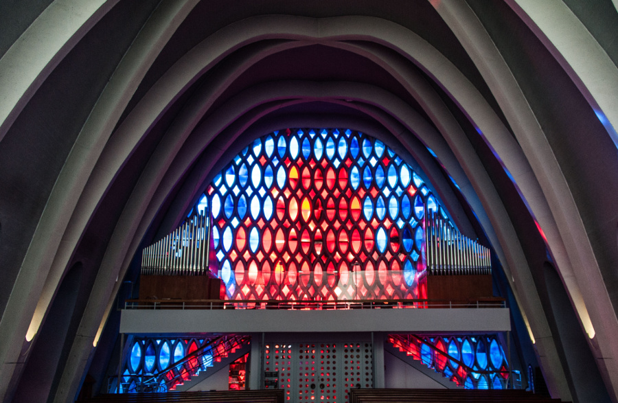 Wiesbaden | Heilig-Geist-Kirche | Orgelempore | Foto: Hubert Kahabka