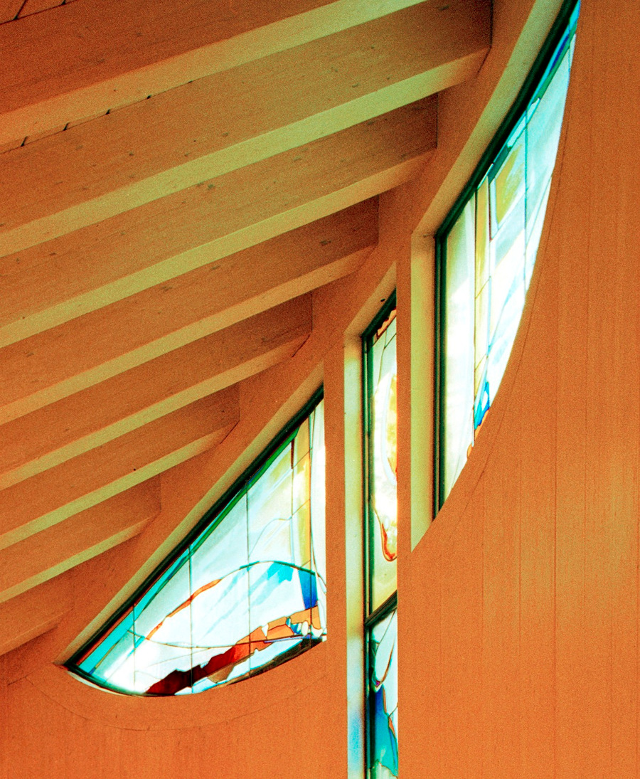 Storkow-Hubertushöhe | St. Maria | Glasgestaltung | Foto: Ratscheck Schiefer